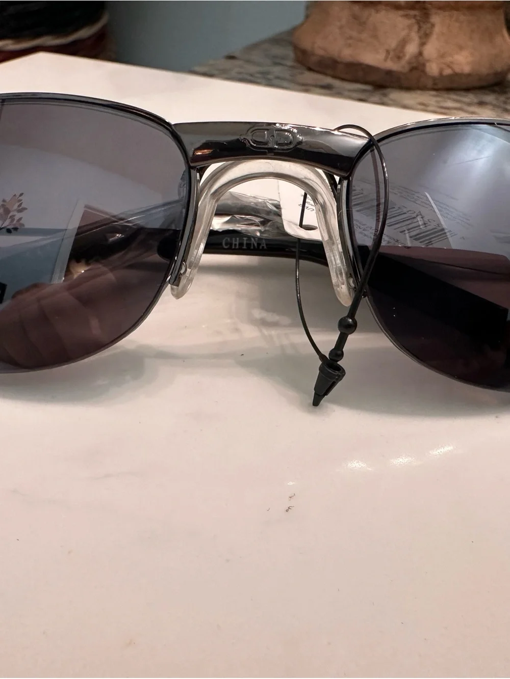 Men's Polarized Silver Frame Sunglasses with Dark Gray Lenses